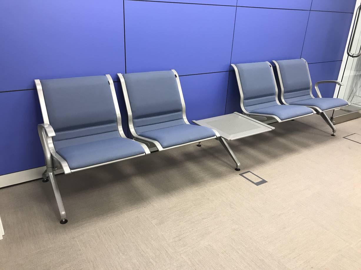 καθίσματα αναμονής σε ναυτιλιακή καθίσματα αναμονής σε ναυτιλιακή