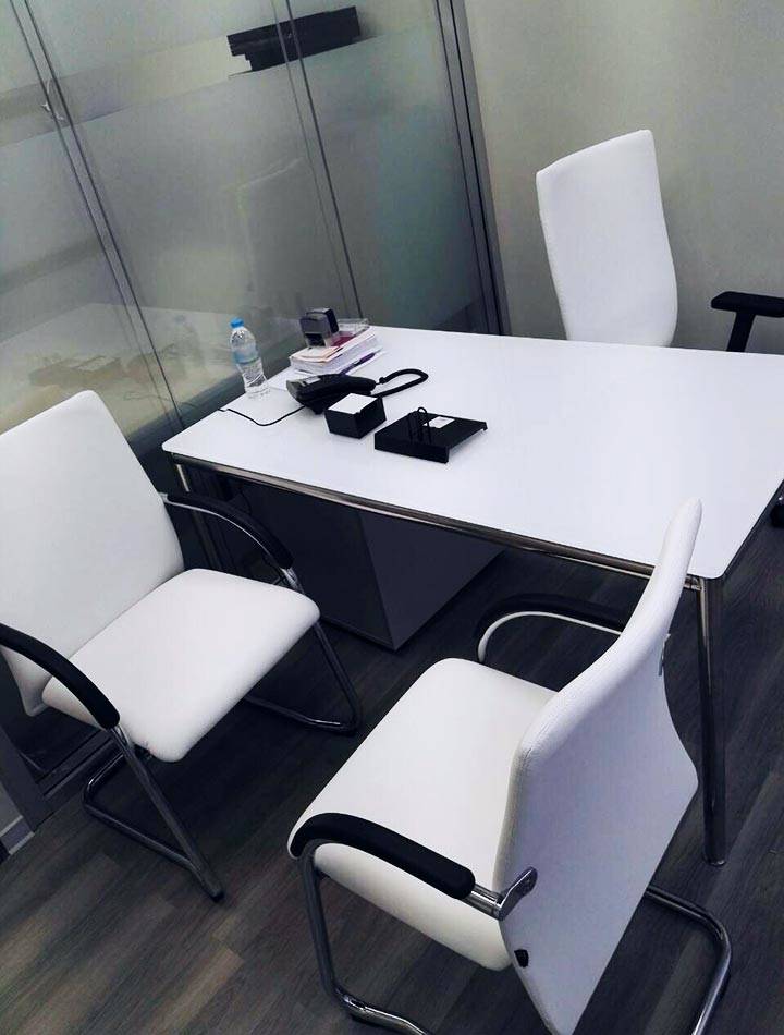 Εξοπλισμός επίπλων Ιατρείου